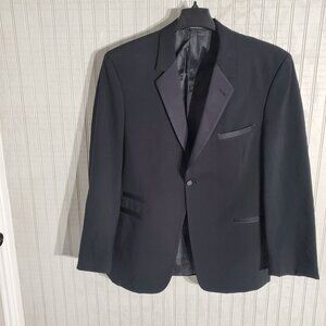 PERRY ELLIS TUXIDO BLACK LONG SLEEVE SIZE 42R
